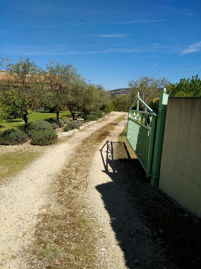 L'Abricotier Villa Malaucene Luaran gambar