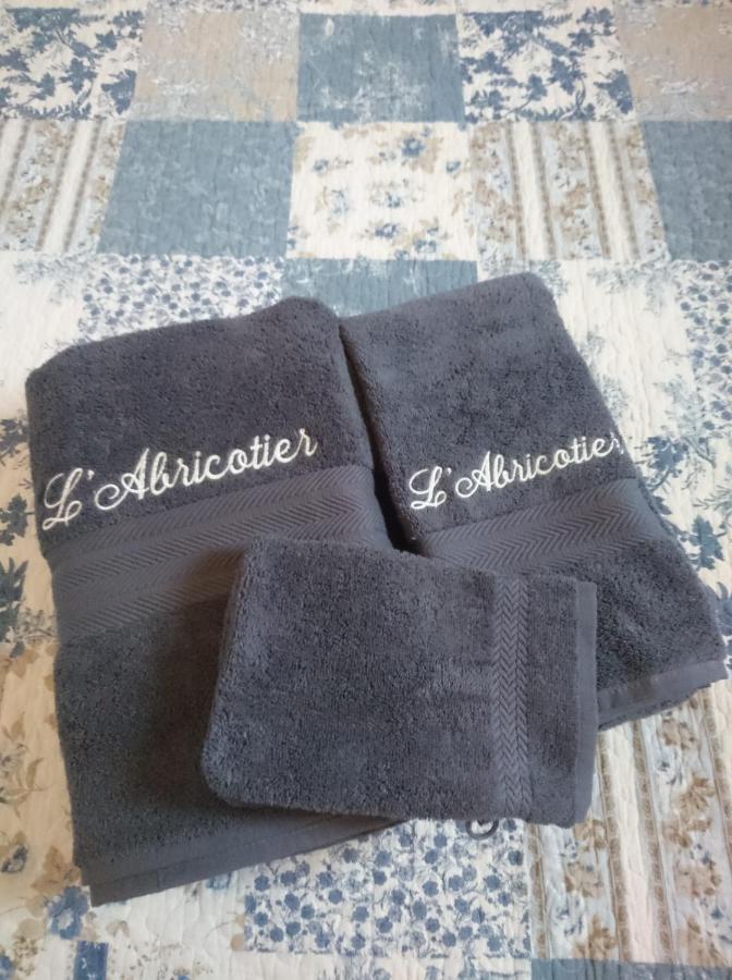 L'Abricotier Villa Malaucene Luaran gambar